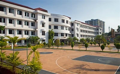 Bâtiment scolaire préfabriqué